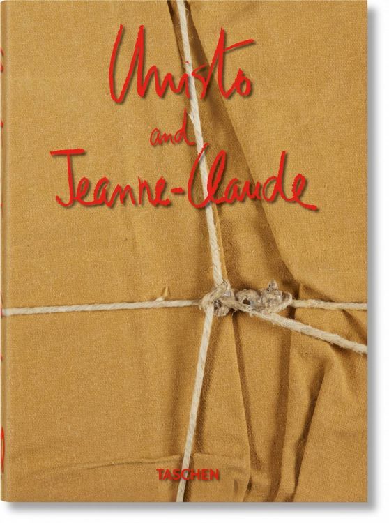 40-Christo and Jeanne-Claude